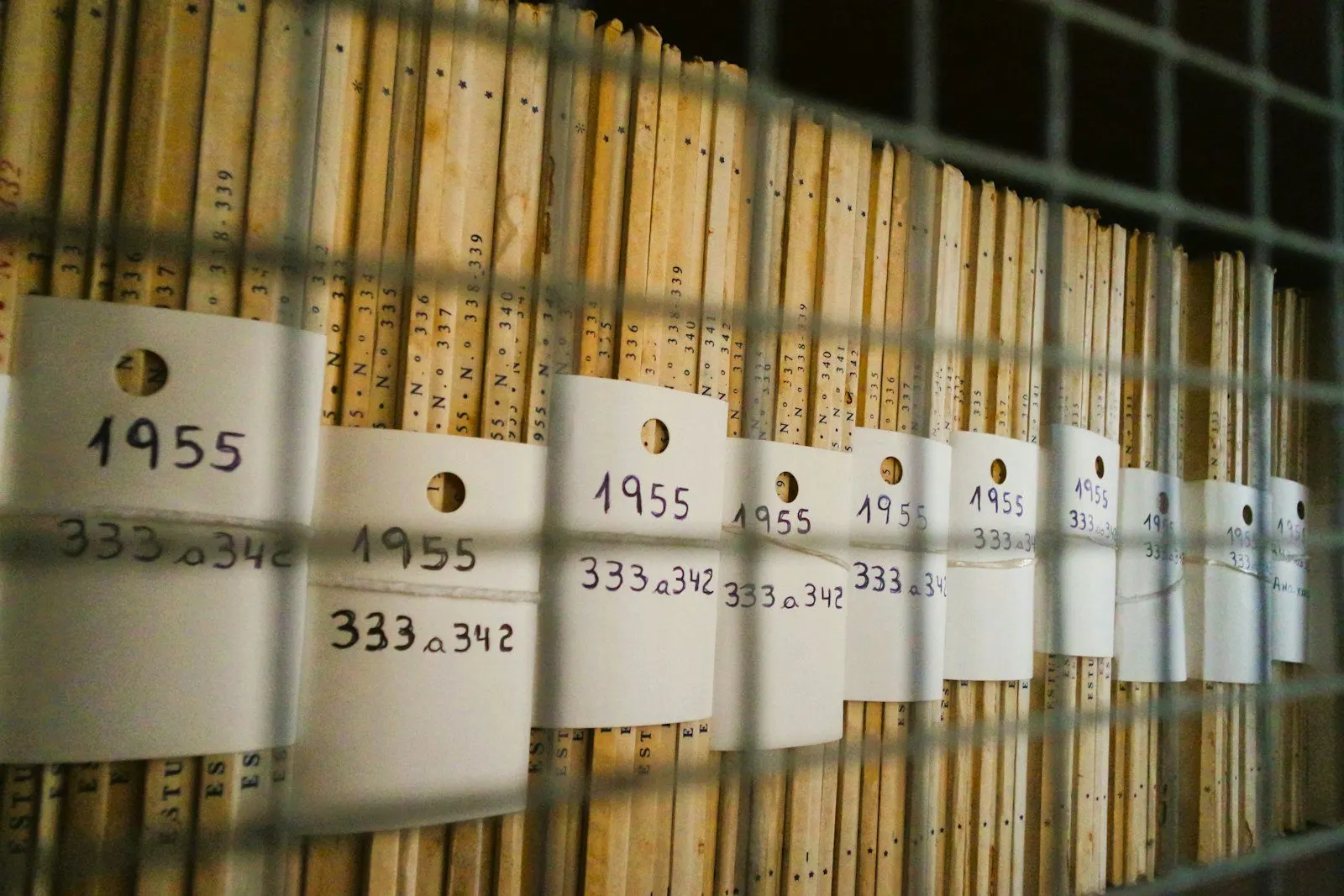 Carpetas de expedientes archivadas